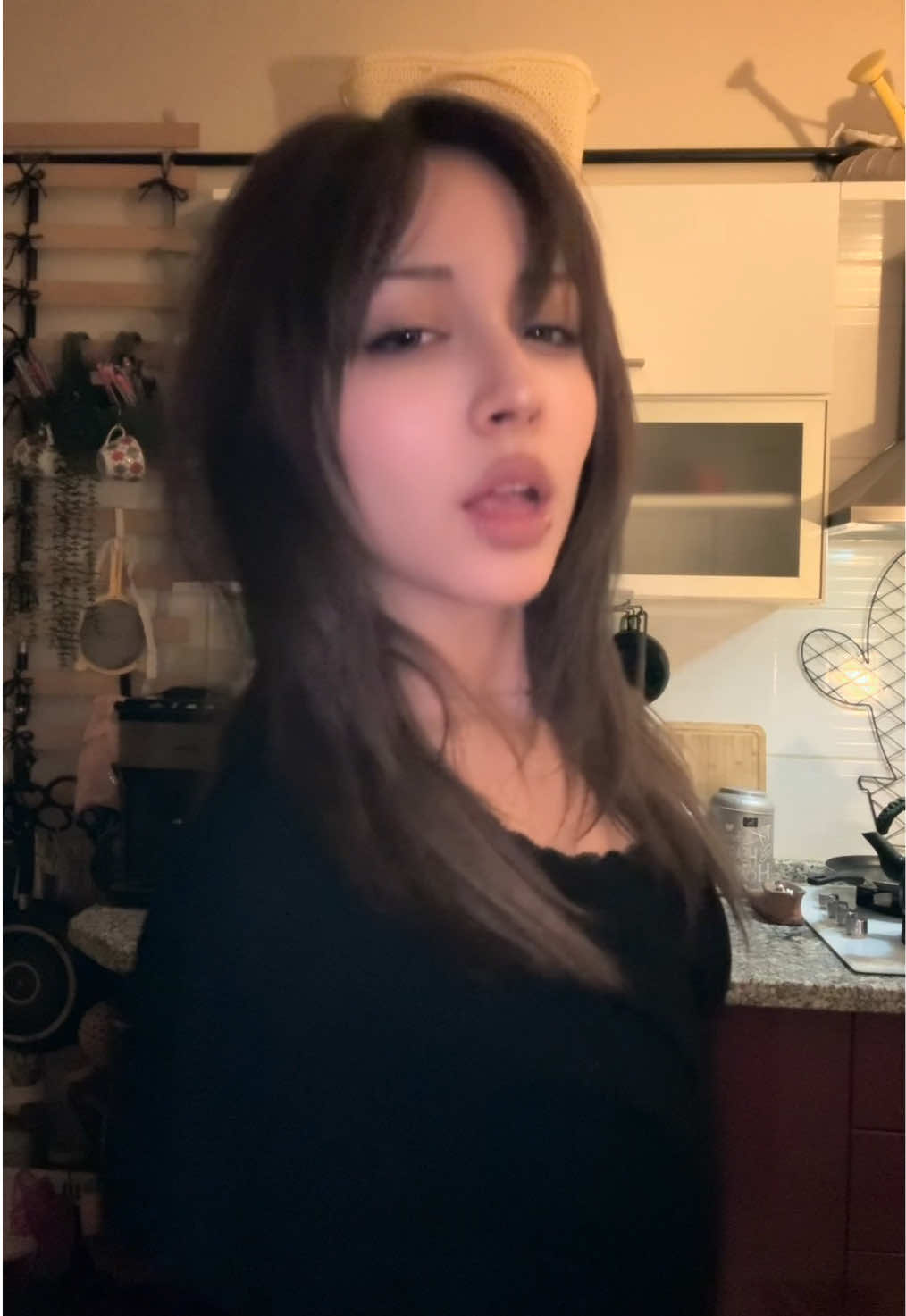 Son1 haftadir sosyal medya kullanimi rahatligi konusunda jk gibiyim #kesfet #kpop #fy 