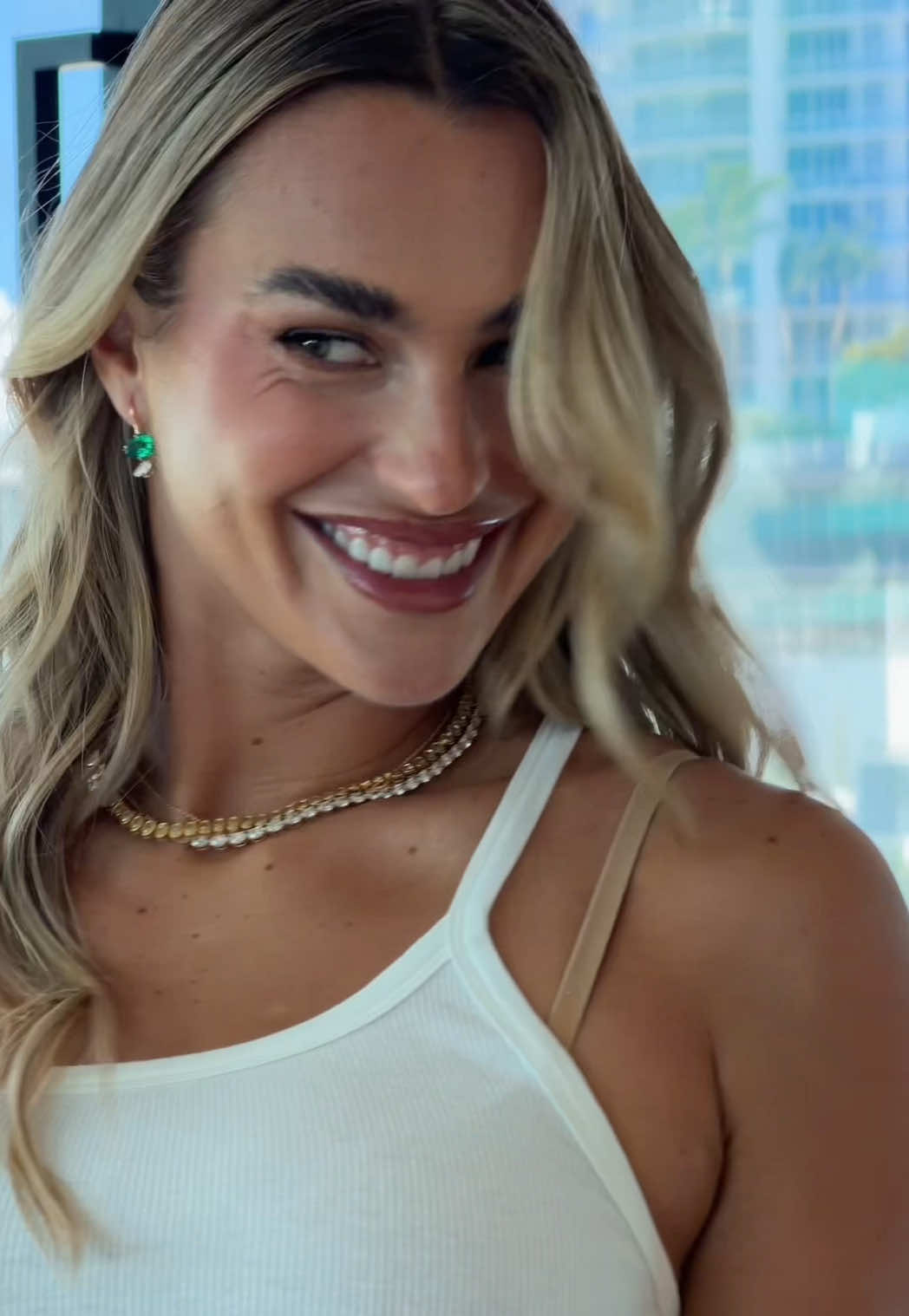 Have you ever seen me smile so big? 😂💎 @materialgood 