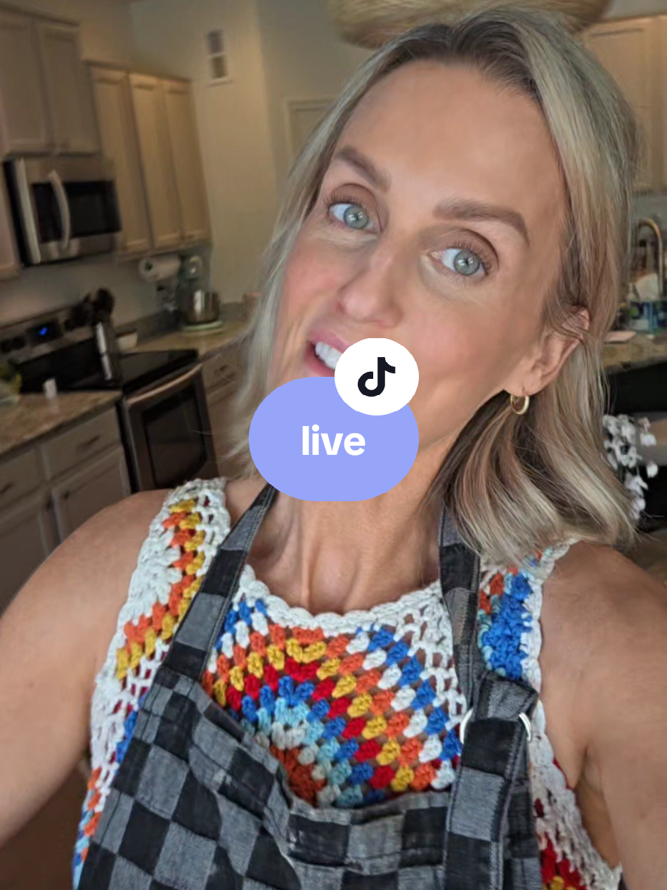 Going live tonight at 6pm! #medicaltourism #medspa #Mexico #stemcells 