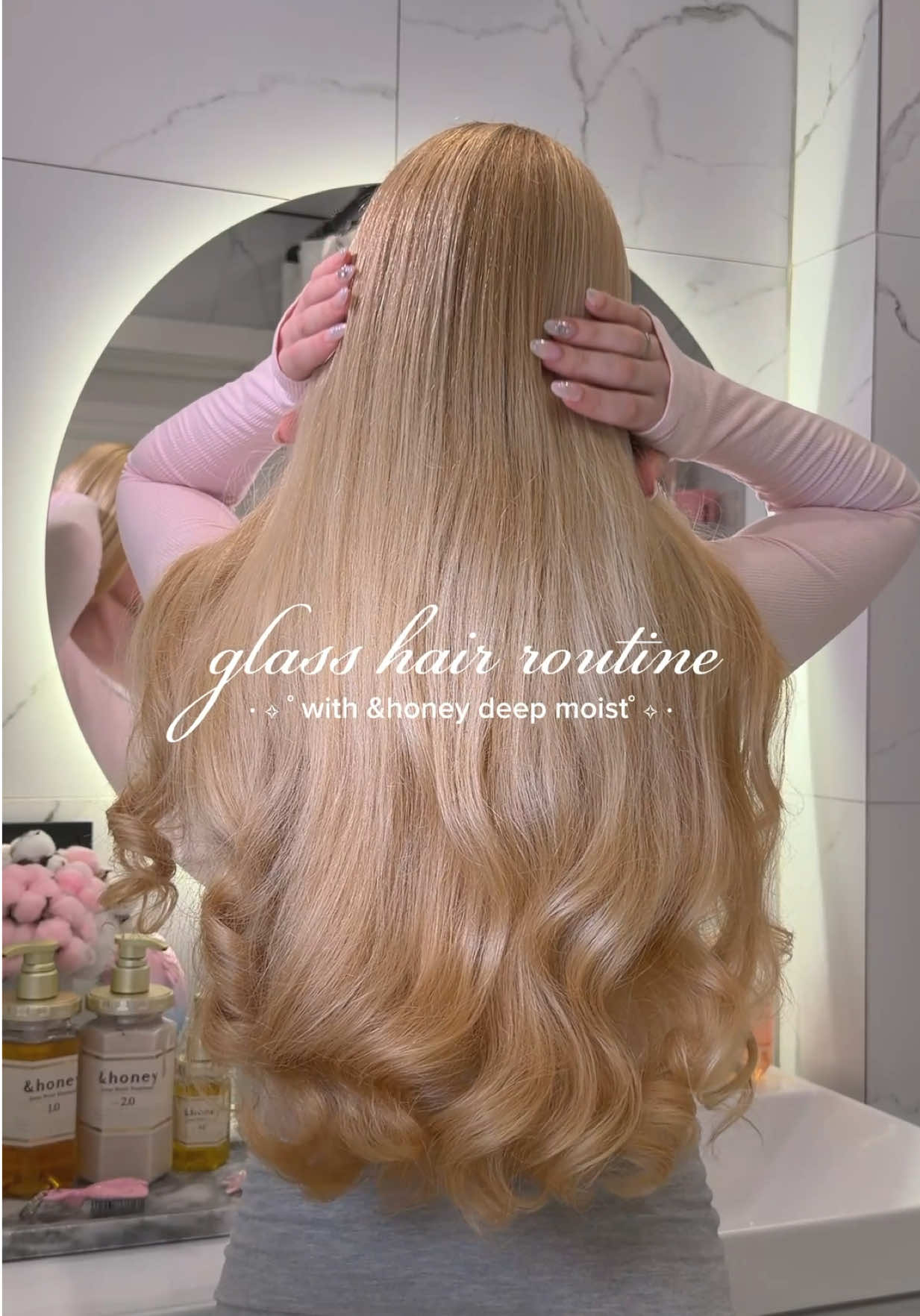 I tried the &honey hair oil used by figure skater Alysa Liu 🤍 Now available in the US & Europe 🍯 I’m absolutely in love with this hair care - it makes my hair incredibly soft and shiny ✨ @&honey US  @&honey アンドハニー  #andhoney #japanesehaircare #andhoneydeepmoist #jbeauty #hairgoal