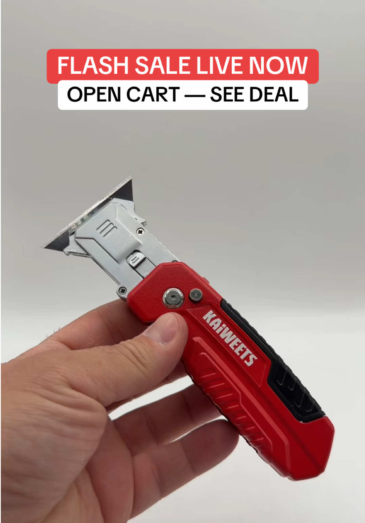 This 2-in-1 utility knife scraper is one of those tools you’ll use all the time. Perfect for opening boxes, scraping stickers, removing labels, or tackling quick DIY projects around the house. #tiktokshopholidayhaul #TikTokShopCreatorPicks #TikTokShopSpringGlowUp #tools #diytools SHOP OFFERS MAY CHANGE PROMO SUBJECT TO AVAILABILITY