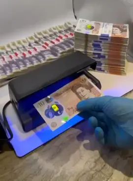 #note #cash #banknotescollection #unitedkingdom #unitedstates 