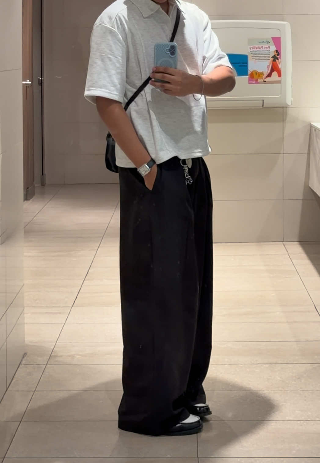 ganda ng trouser😩 #pleatedtrousers #trouserspants #unisexpants #widelegpants #trousersoutfit 