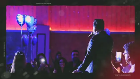 احنه شبينه عمي مانعجبك 🤎🎶.. #حسام_الرسام #اغاني_عراقيه #ردح_عراقي_جديد_معزوفة_2020_ردح_خرافي #اغاني_مسرعه💥 #طربيات_الزمن_الجميل_🎼🎶🎻♥️🌹 
