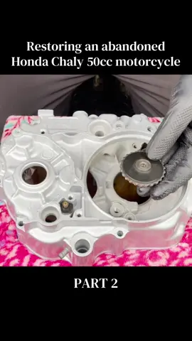 Part 2: Restoring an abandoned Honda Chaly 50cc motorcycle #amazing #restoration #restored #abandoned #motorcycle 