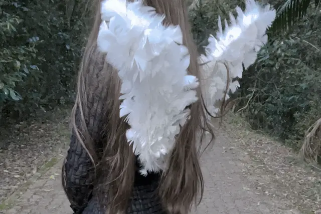 the urge to look like an angel