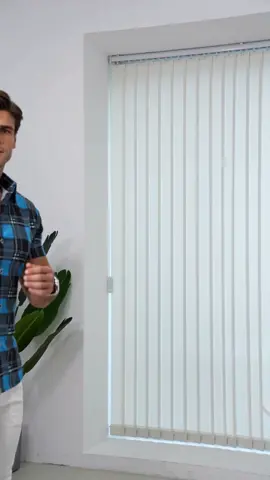 Men's Ice Blue Plaid Shirt, Summer Classic Casual Blouse, Fitted Plain Top Without Zipper, All Seasons Fashion Clothing 