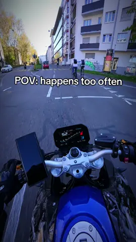 Every day. #pov #motorcycle #bikelife #ride #traffic 