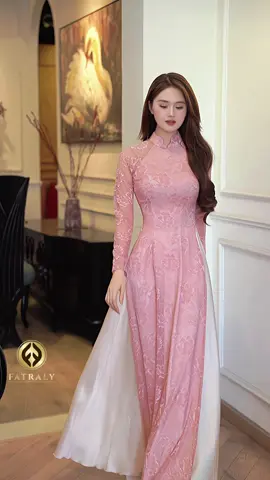 ✨ Đôi khi… chỉ cần đúng một chiếc áo dài là đủ khác biệt. 💌 Inbox Fatraly – tìm chiếc “dành riêng cho bạn” #AodaiFatraly #aodaithietke #aodaivietnam #xuhuongtiktok #fyp 
