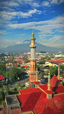 Vibe kota cirebon di pagi hari setelah diguyur hujan ⛅️ #cinematic  #kotacirebon  #dronevideo  #djiair3s 