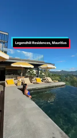 Perfect bar to chill with a panoramic view 😍 #fyp #mauritius #viral #legendhill 