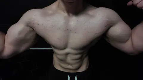 What chewing 5 gum does to u #gymmotivation #aesthetic #GymTok #Fitness #fypシ゚viral 