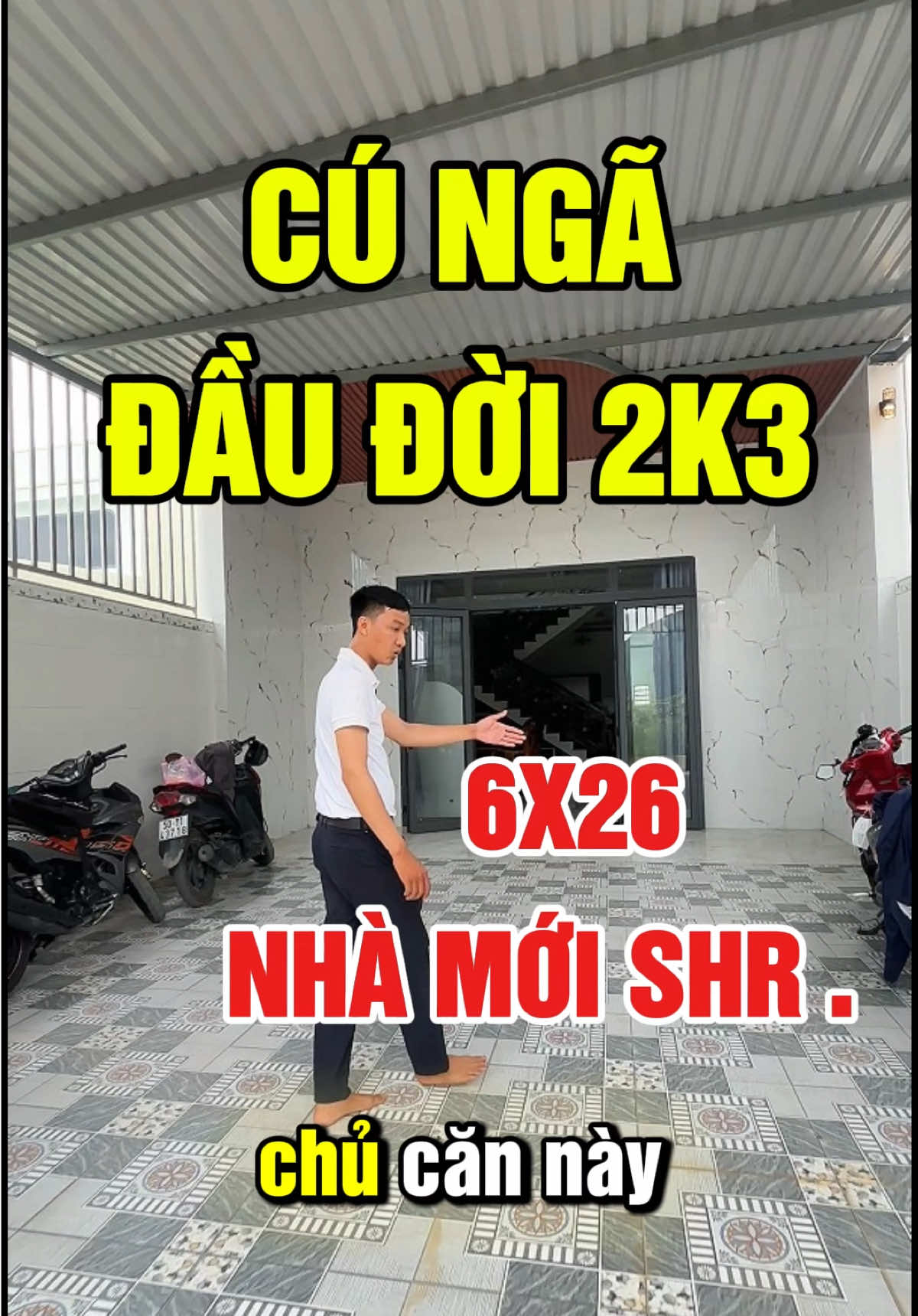 làm bao nhiêu chỉ đủ nuôi ngân hàng. ông chủ trẻ 2k3 bán hàng online thu nhập lên tới 50tr/tháng và dám vay 1ty5 mua nhà cho mẹ. sau 2 năm thì bứt rồi, lãi suất acb thả nổi đã chạm tới 16. sao mà chịu nổi. #nhadep #nhadan #nhangopbank #nhashr #nhachinhchu 