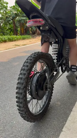 Burn out testing #ebike #dirtbike #burnout #qf200pro 
