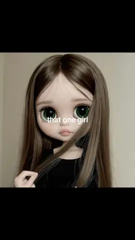 #brownhair #greeneyes #prettygirl #girl 