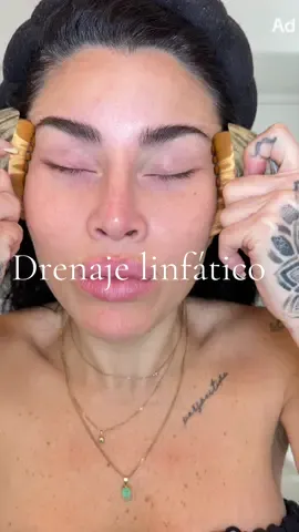 Me Ayuda a desinflamar, relajar los músculos y eliminar toxinas! #springglowup #tiktokshopcreatorpicks #greenish #tiktokshopspringglowup #GlowUp  Este video es solo con fines informativos y refleja mi experiencia personal con el producto. Los precios y promociones pueden cambiar en cualquier momento según disponibilidad. Este producto es de uso cosmético y externo. Los resultados pueden variar según el tipo de piel de cada persona. Producto diseñado para el cuidado de la piel. No está destinado a diagnosticar ni tratar condiciones médicas, Cada piel es diferente, por lo que los resultados pueden variar. 