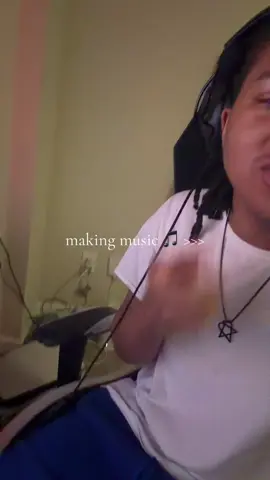 it really take my mind off shi fr tho (tuck yo chain otw) . #fyp #viral #osamason #onlinefantasyx #music 