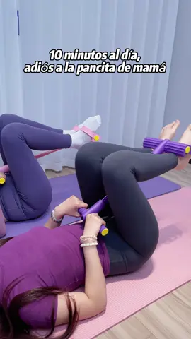 Banda de resistencia con pedal para un entrenamiento en casa perfecto.#resistanceband#homeworkout #workfromhome #workoutroutine #Greenish 