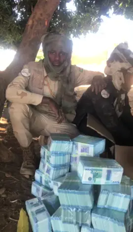 تيكه شيني تغنو ليكو غنا😁