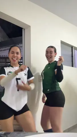 Uno más porque si🕺🏻 @Valeria Peredo 