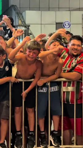 UN SENTIMIENTO NO TRATEN DE ENTENDERLO🥹 RIO SE TIÑÓ DE DE LEPRA💙🇧🇷 CONMEBOL #Libertadores  #GloriaEterna