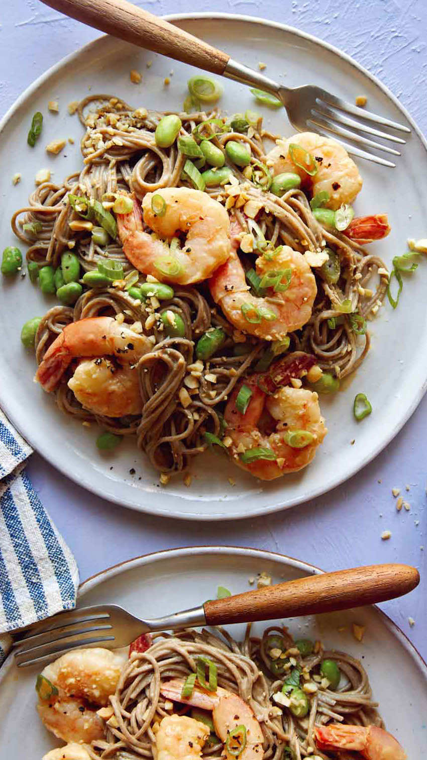 Our Our Creamy Soba Noodles with Shrimp are one of our favorite weekday lunches! They're so easy to make and DELICIOUS! 🔗 in b!o for the full recipe or comments (to copy and paste!)