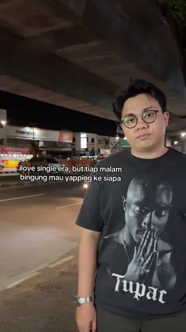 ke tembok aja kali ya