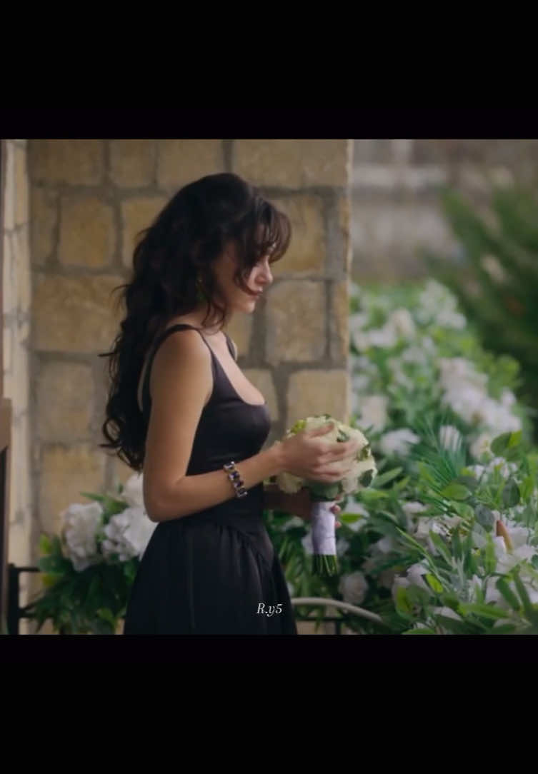 جميله 🥹.                                                            #handeerçel #هاندا_ارتشيل #اكسبلورexplore #حقوق_النشر_محفوظة #هاندامي🎀🥺_عشقي_الوحيد💕 