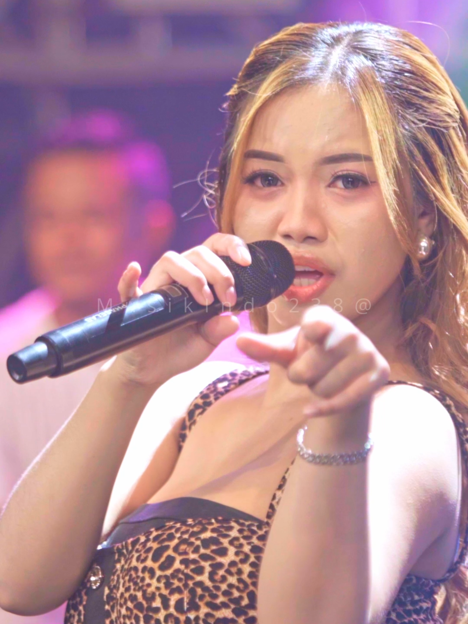 Rate 1-10 nggo penampilane Ajeng Febria neng lagu 'Yank' iki, Lur! 🔥 Ajeng Febria - Yank #fyp #viral #dangdut #ajengfebria #yank