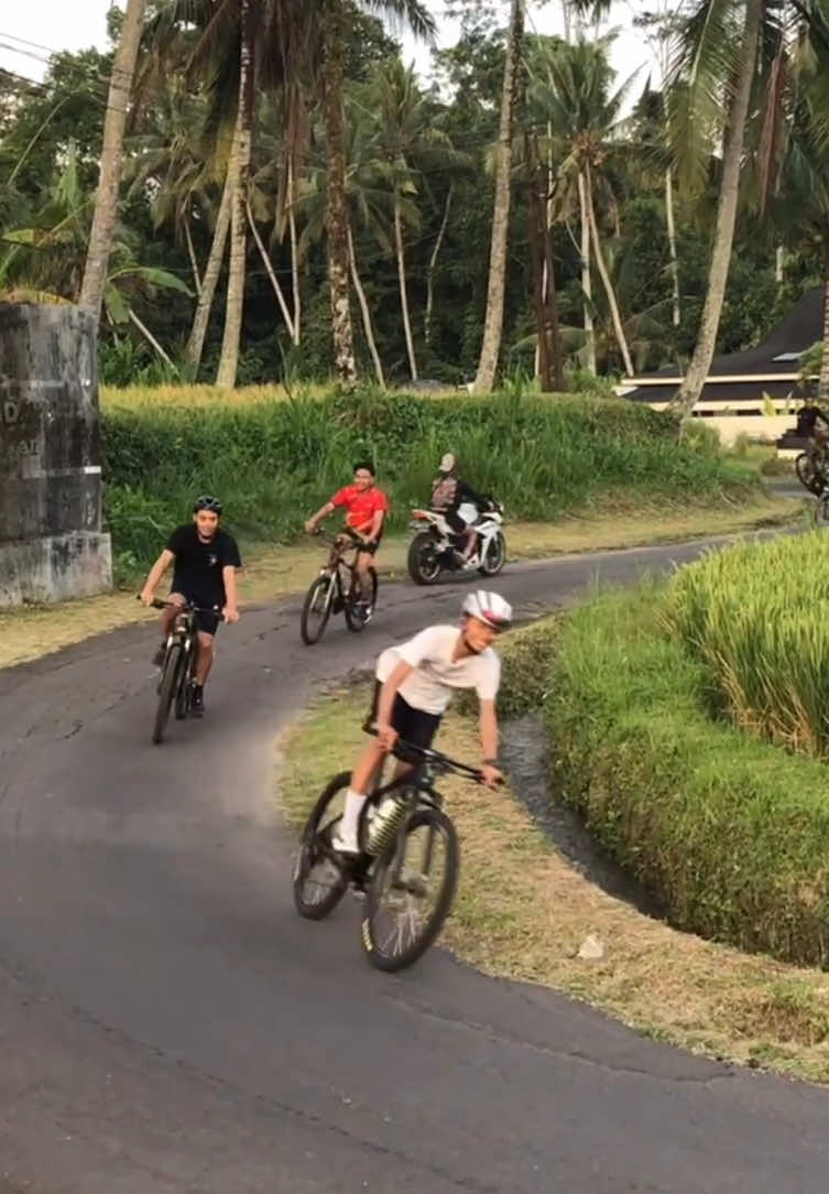 shift sore gas lagii.. #mtb #gowes #dominate #polygon #clovis 
