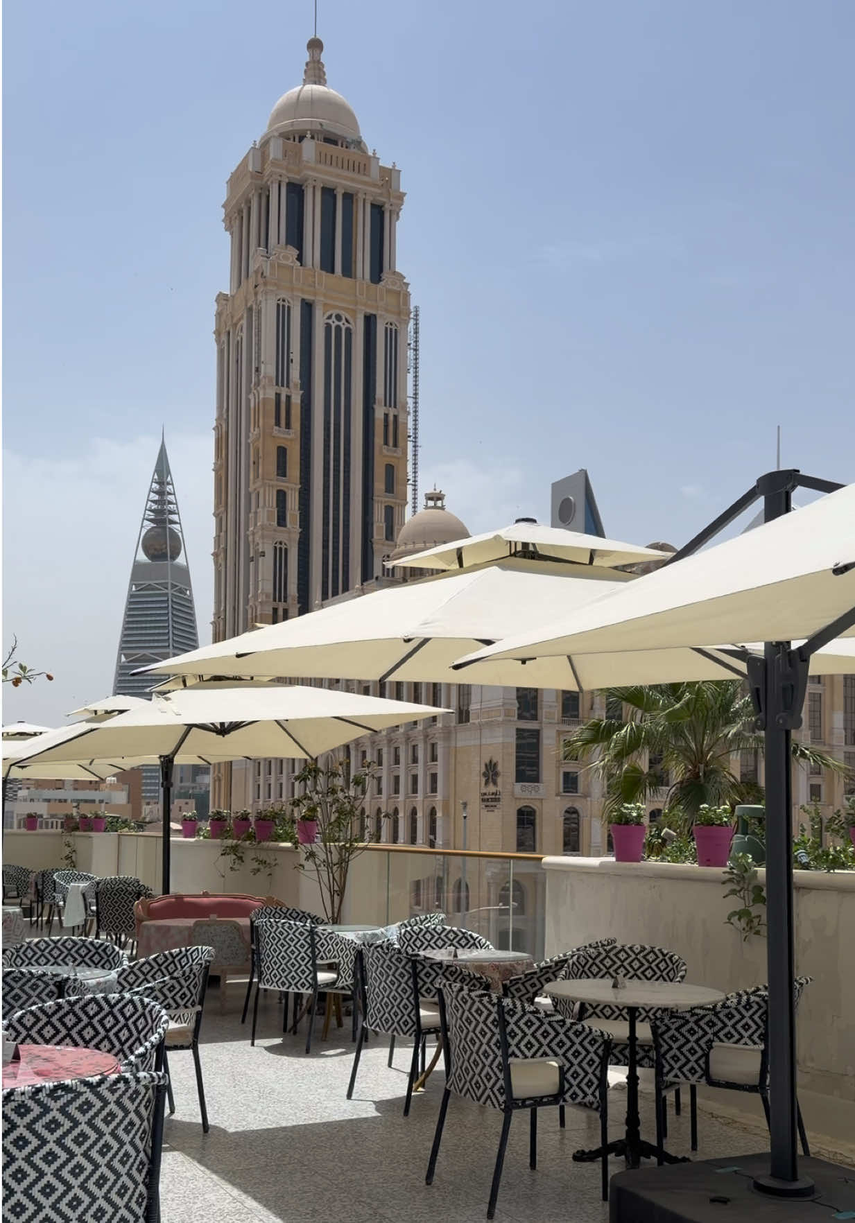‏يا صباح الخيــر ‏و كل الخير❣️☀️⛅️. #اكسبلورexplore #فطور_الصباح #جديد_الرياض #العليا #مطاعم_الرياض 