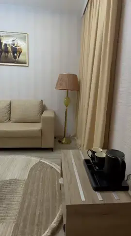 🔥 تريد سكن مرتب بأربيل بدون لف ودوران؟ 🔥 نوفر إلك فنادق وشقق نظيفة ومجربة ✔️ 📶 إنترنت + ❄️ تبريد + ⚡ كهرباء مستمرة 🍳 فطور متوفر بالفنادق 💰 الأسعار (تقريبية): 👤 نفر: من 25 ألف 👥 نفرين: 35–40 ألف 👨‍👩‍👧‍👦 3–5 نفر: من 45 إلى 60 ألف 🏢 سويتات: غرفة وصالة: من 65 ألف غرفتين وصالة: من 70 ألف 3 غرف وصالة: من 80 ألف 🏡 شقق فندقية (بدون فطور): غرفة وصالة: من 35 ألف غرفتين: من 45 ألف 🎯 مميزاتنا: ✔ خيارات مضمونة مو عشوائي ✔ نرتب حسب ميزانيتك ✔ كل ما تطوّل إقامة… السعر ينزل 🎁 وبعض الفنادق تنطي ليالي مجانية للإقامات الأطول 📲 جاهز تحجز؟ لا تضيع وقت اتصل وخلي نرتبلك أفضل خيار خلال دقائق: ☎️ 07516680557 ☎️ 07738800557 ☎️ 07844480557 📲 واتساب: https://wa.me/9647516680557⁠� #دليل_فنادق_اربيل #حجز_سريع  #سكن_مضمون 