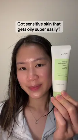 Got acne prone oily skin? This moisturizer is for you! #iunik #kbeauty #koreanskincare #acneprone #skincare @IUNIK US 