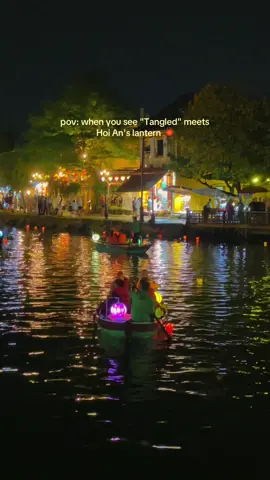 Hoi An at night be like ✨🏮#hoian #hoiantrip #hoianlantern #vietnamtravel 