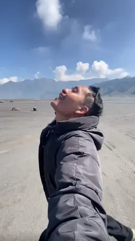 Aku dulu ya, ntar kalian nyusul. Amin