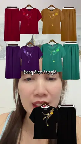 Đang có giá hời nhanh tay mấy chị ơi #xh #vairal #ttlk #thoitrangtrungnien  @Ti Na shop 