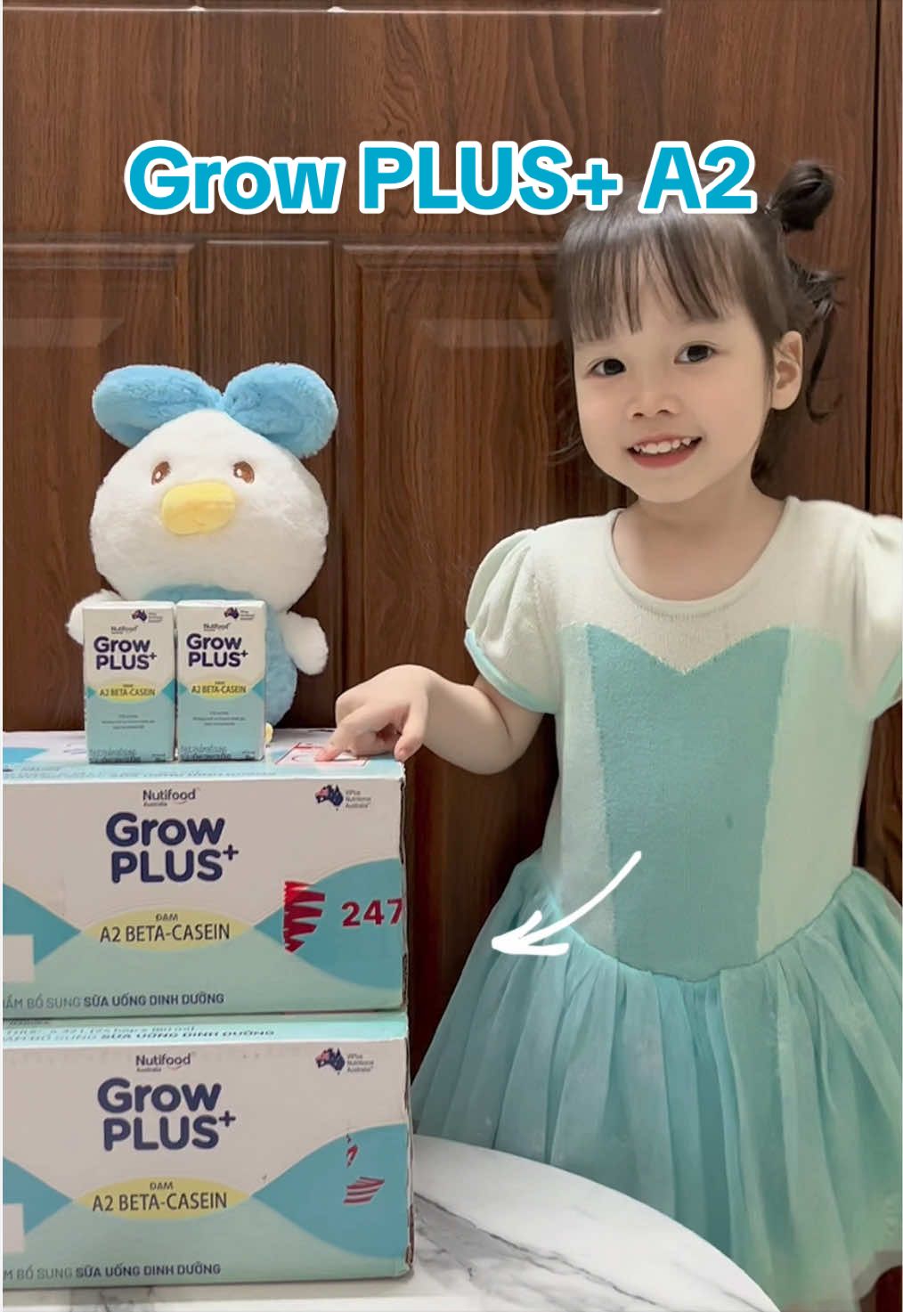 Mới đổi qua dòng mới của nhà Nutifood mà ưng quá các bà ơi. GrowPLUS+ A2 vị ngon dễ uống bé thích lắm ạ.   Tui cứ lo bé không hợp, ngờ đâu bé hút rột cái hết hộp nè. #MomchelinA2Club #GrowPLUSA2 #SuaA2 #Sponsoredbynutifood #suachobe 
