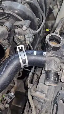 mechanical tips and tricks #automotive #garage #carmaintenance 