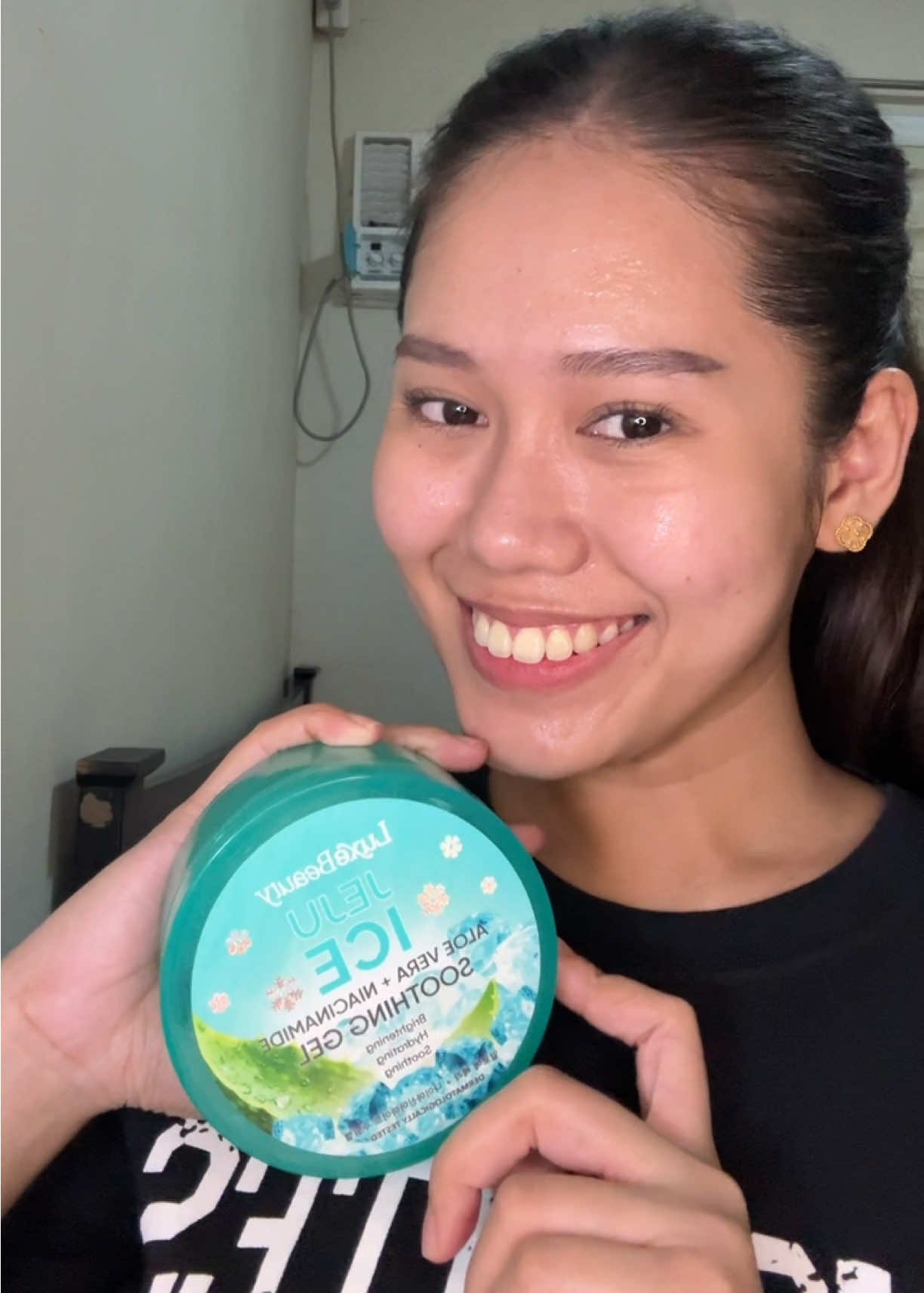 Trying the Jeju Ice Soothing Gel every day for 15 days ✨  #LuxeBeautyPH  #GlowWithLuxeBeauty #Jejuiceskinjourney #LBJejuIceSoothingGel  #fyp 