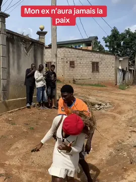 Mon ex ne va jamais avoir la paix #monex #comedy #videoviraltiktok #tiktokafrica #comedyafrica 