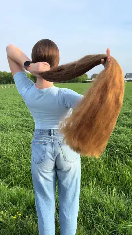 forever obsessed.  #longhair#hairgoals#hair#Love#rapunzel#wavyhair#thickhair