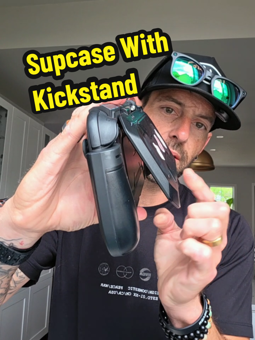 Replying to @phoreyes Supcase makes one with a kickstand! #switch2case #switch2 #handheldgameconsole #supcase #tiktokshopcreatorpicks @Supcase US 