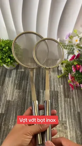 Vợt vớt bọt inox cán dài dùng hớt bọt thức ăn dầu thừa cặn bã @Nhi Nguyen 896  @Nguyễn Ái  @Nguyễn Ái 