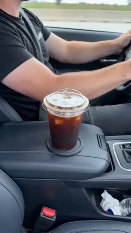 The car armrest box adopts an integrated design with a handy cup holder and tissue box, making daily use in the car easier and more hassle-free.