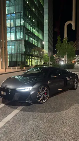 GERMAN BEAUTY #audi #r8 #fyp #viral #audisport 