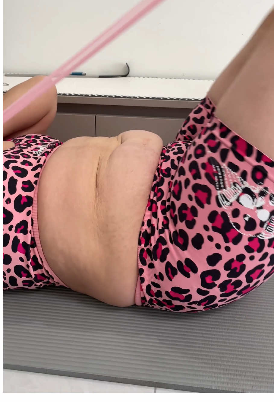 I exercise every day not for perfection, but to protect my self-esteem!#belly #tokikshop #homeworkout #fyp #freeshipping 