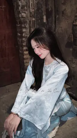 Các nàng ghé Shop săn áo dài xinh nha 🥰#aodaixinh #aodaicachtan #aodaitruyenthong #aodaivietnam #xuhuongtiktok 