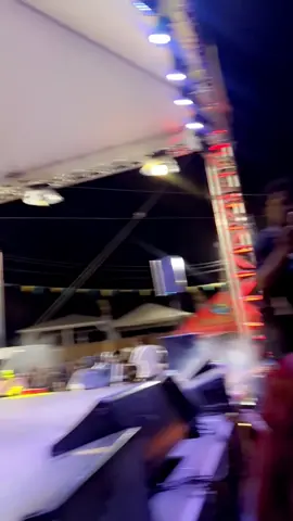 Yallll know when they play this song to a regatta it overrrrrr JOHNNYYYY OH MY JOHNNYYY🥺‼️‼️🥳🥳🥳🏝️🏝️🏝️🏝️#ExumaRegatta #2026 Friday nightttttt #242bahamas🇧🇸 #fypシ゚viral🖤tiktok #fyppppppppppppppppppppppp 