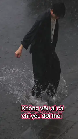 Một mình đi hết thanh xuân vẫn thấy ổn🤣#nguoimoixaykenh #Khuaxaykenh #hottrend #trending #thiephongsaiten 