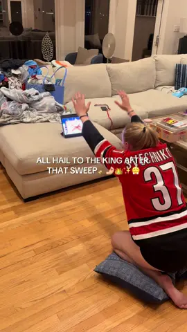 THE KING ANDY!!!!!!🏆🤌🏼🧹✨ #NHL #playoffs #hockey #hurricanes #fyp 
